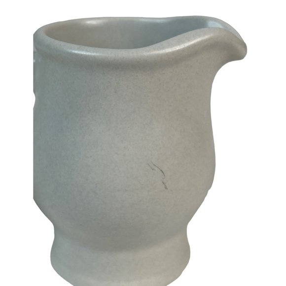 Pfaltzgraff Yorktowne Creamer and Sugar Set - Picture 5 of 5